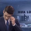 Xúc động khoảnh khắc BTV Tuấn Dương nghẹn ngào lau nước mắt khi dẫn cầu truyền hình về miền Trung