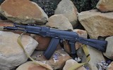 [ẢNH] Nga bất ngờ trang bị siêu súng AK-105 cho lính tinh nhuệ Syria