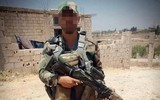 [ẢNH] Nga bất ngờ trang bị siêu súng AK-105 cho lính tinh nhuệ Syria