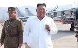 [ẢNH] Chủ tịch Triều Tiên Kim Jong-un bất ngờ dự khánh thành 1 nhà máy sản xuất phân bón