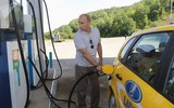 [ẢNH] Những chiếc xe nào đã từng được Tổng thống Nga Vladimir Putin sử dụng?
