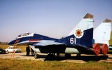 [ẢNH] Mỹ làm cách nào để có được cả phi đội Su-27, MiG-29 hiện đại của Liên Xô?