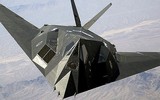 [ẢNH] F-117A Nighthawk phải hạ cánh khẩn cấp khi âm thầm xâm nhập Syria, nghi bị trúng đạn?