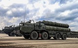 [ẢNH] Tổng thống Putin bất ngờ tiết lộ S-400/500 chưa có khả năng đánh chặn tên lửa siêu vượt âm