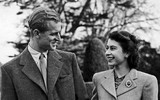 [ẢNH] Những bức ảnh thời trẻ hiếm có của Nữ hoàng Anh Elizabeth II