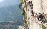 Con đường leo núi huyền thoại, nguy hiểm nhất thế giới 