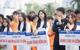 Nữ sinh Hà Nội khoe sắc trong ngày hội bóng đá học sinh An ninh Thủ đô