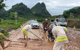 Lực lượng Công an Sơn La sát cánh, hỗ trợ nhân dân vượt qua bão lũ