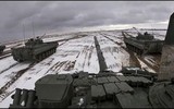 Đoàn xe tăng Nga chỉ còn cách thủ đô Kiev 2km