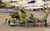 Vì sao trực thăng tấn công Mi-28 Nga được kéo chạy trên đường phố Ukraine