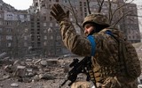 Tòa thị chính Mariupol thất thủ dưới bước tiến quân Chechnya