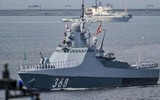 Tàu hộ vệ tên lửa Nga dễ dàng bắn nổ xuồng tự sát