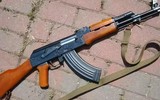 Điểm đến bất ngờ của hơn 2.000 khẩu AK-47 sau khi Mỹ tịch thu của Iran