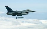 Tiêm kích F-16 Hy Lạp đáng gờm khi trang bị giá kép mang bom AGM-154