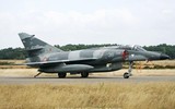 Hải quân Anh ‘giật mình’ khi Argentina nhận cường kích Super Etendard nâng cấp