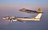 Máy bay ném bom động cơ hạt nhân Tu-95LAL suýt gây thảm họa 