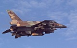 Israel xác nhận tiêm kích F-16 lần đầu bị tên lửa S-300 Syria tấn công