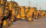 Hàng dài thiết giáp Thổ Nhĩ Kỳ được phát hiện gần Kherson