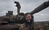 Xe tăng Ba Lan giúp Ukraine giữ vững Bakhmut trước sức tấn công dữ dội của Nga