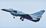 Tiêm kích J-10CE 'thách thức' Eurofighter Typhoon trong không chiến đối kháng