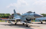 Tiêm kích J-10CE đánh bại bản nâng cấp của F-16