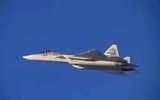 Tiêm kích Su-57 gây kinh ngạc với khoang vũ khí bên hông chứa tên lửa R-74M