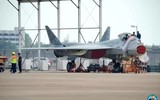 Tiêm kích Su-57 gây kinh ngạc với khoang vũ khí bên hông chứa tên lửa R-74M