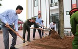 Công an Hà Nội phát động Tết trồng cây đời đời nhớ ơn Bác Hồ