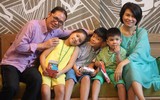 [ẢNH] NSƯT Trần Lực: Phía sau người đạo diễn tài hoa là một gia đình nhỏ hạnh phúc