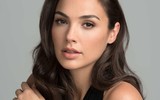 [ẢNH] Ngắm sao nữ ‘hot’ nhất Hollywood: Gal Gadot đẹp mê mẩn trong ‘Wonder Woman 1984’ lẫn ngoài đời thường 