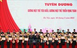 Hình ảnh Chủ tịch nước Võ Văn Thưởng dự lễ tuyên dương gương mặt trẻ tiêu biểu toàn quân 2023