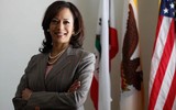 Giải mã phong cách thời trang quyền lực của bà Kamala Harris 