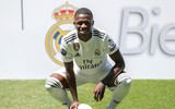 Vinicius, từ cậu bé nghèo mê bóng đá đến ứng viên số 1 Quả bóng Vàng 2024