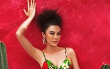 Thí sinh Hoa hậu các Dân tộc Việt Nam nóng bỏng trong trang phục bikini
