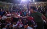 Công an Hà Nội với hành trình tiếp bước đến trường cho trẻ em vùng cao Bình Hẻm