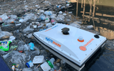 Robot thông minh hút 500kg/lần rác trôi nổi trên sông