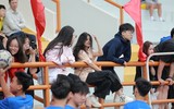 Muôn vẻ đáng yêu của fan nữ bóng đá học sinh Hà Nội