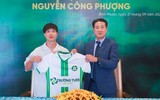 Công Phượng tập 'sung' vì suất đá chính ở Bình Phước