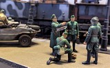 Sống động dàn mô hình quân sự khủng đang được trưng bày ở Hà Nội