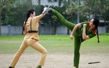 Xem nữ Công an Thủ đô khổ luyện võ thuật trên thao trường 