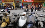 Cận cảnh hơn 200 xe máy vô chủ nằm phủ bụi ở khu HH Linh Đàm 