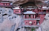 Độc đáo kỳ quan những ngôi chùa cổ 1.500 năm treo bên vách núi đá