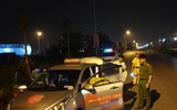 Cận cảnh vụ bắt đối tượng vận chuyển ma túy bằng xe taxi