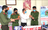 Trân quý những 'tấm lòng vàng' trong mùa dịch Covid-19