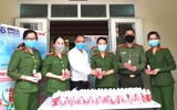 Trân quý những 'tấm lòng vàng' trong mùa dịch Covid-19