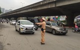 Dừng tất cả các loại hình phương tiện để kiểm tra, phát hiện và xử lý nghiêm vi phạm