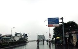 Đường phố Hà Nội ngày thứ 2 thực hiện cách ly toàn xã hội