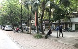 Hình ảnh những chốt trực chống tập trung đông người, phòng dịch bệnh quanh hồ Giảng Võ
