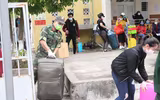 Những hình ảnh đẹp trong ngày tiễn công dân hết hạn cách ly tại trường Cao đẳng nghề công nghệ cao về nhà