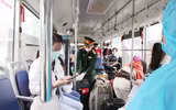 Những hình ảnh đẹp trong ngày tiễn công dân hết hạn cách ly tại trường Cao đẳng nghề công nghệ cao về nhà